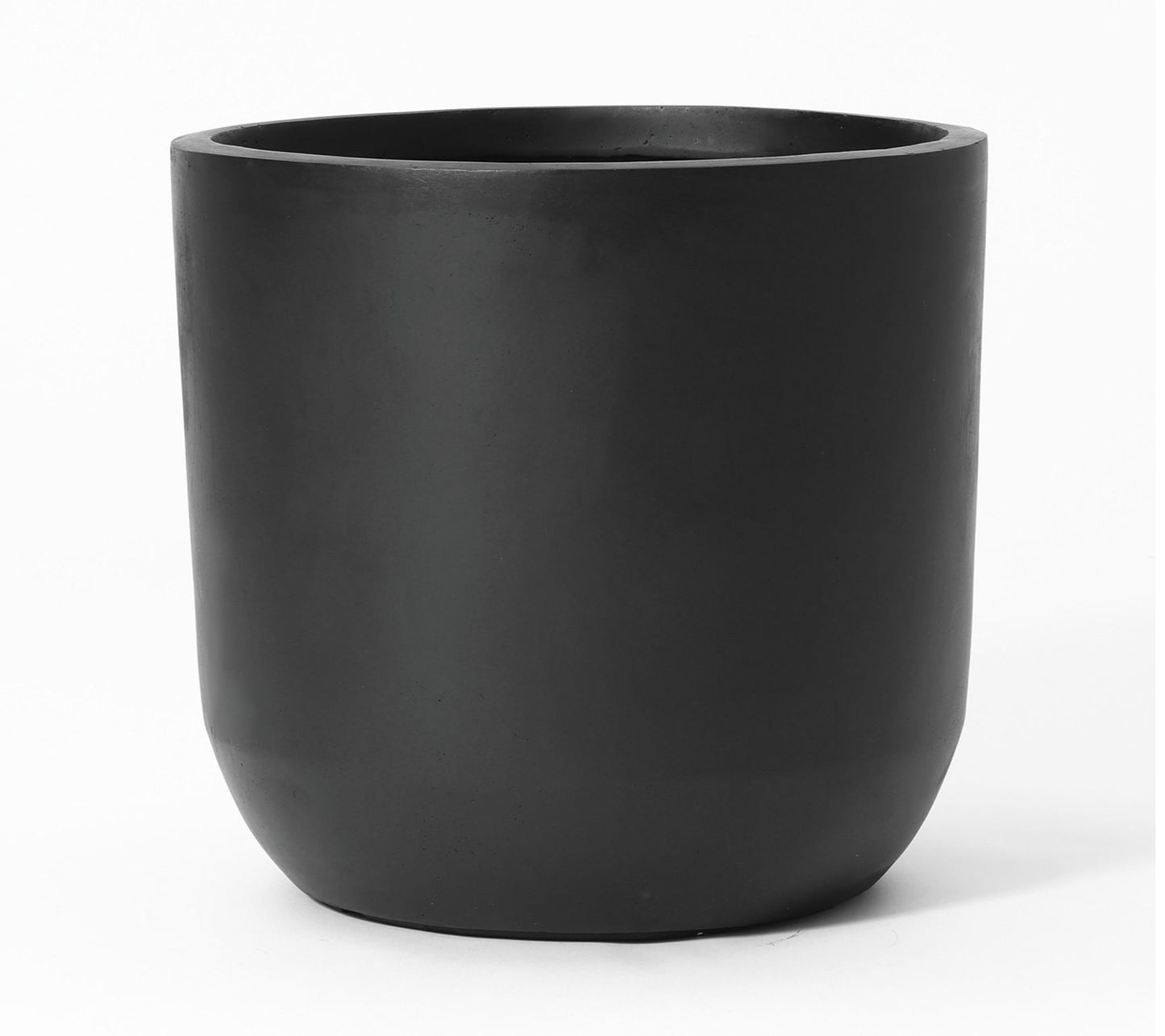 LuxenHome 14.6" Round Smooth Finish MgO Planter
