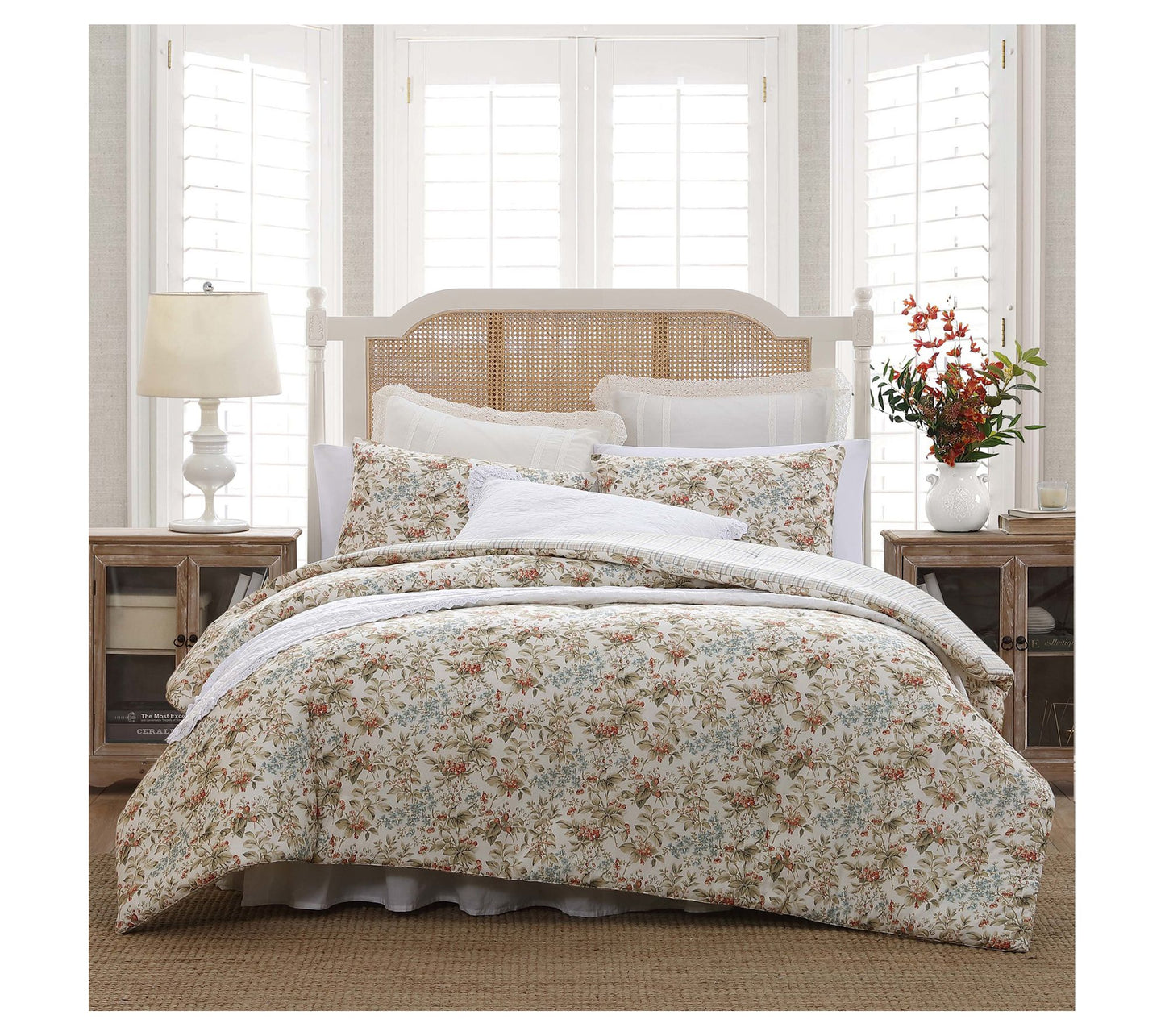 Laura Ashley Bramble Floral King Comforter ShamSet
