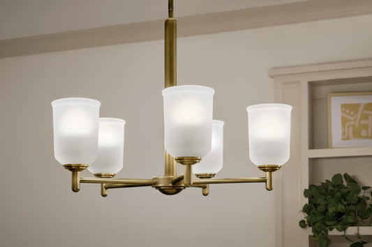 Kichler Shailene 5 -Light Gold Traditional For Use in Bedrooms, Dining Rooms, Foyers, Kitchens, Living Rooms Chandelier 5696779