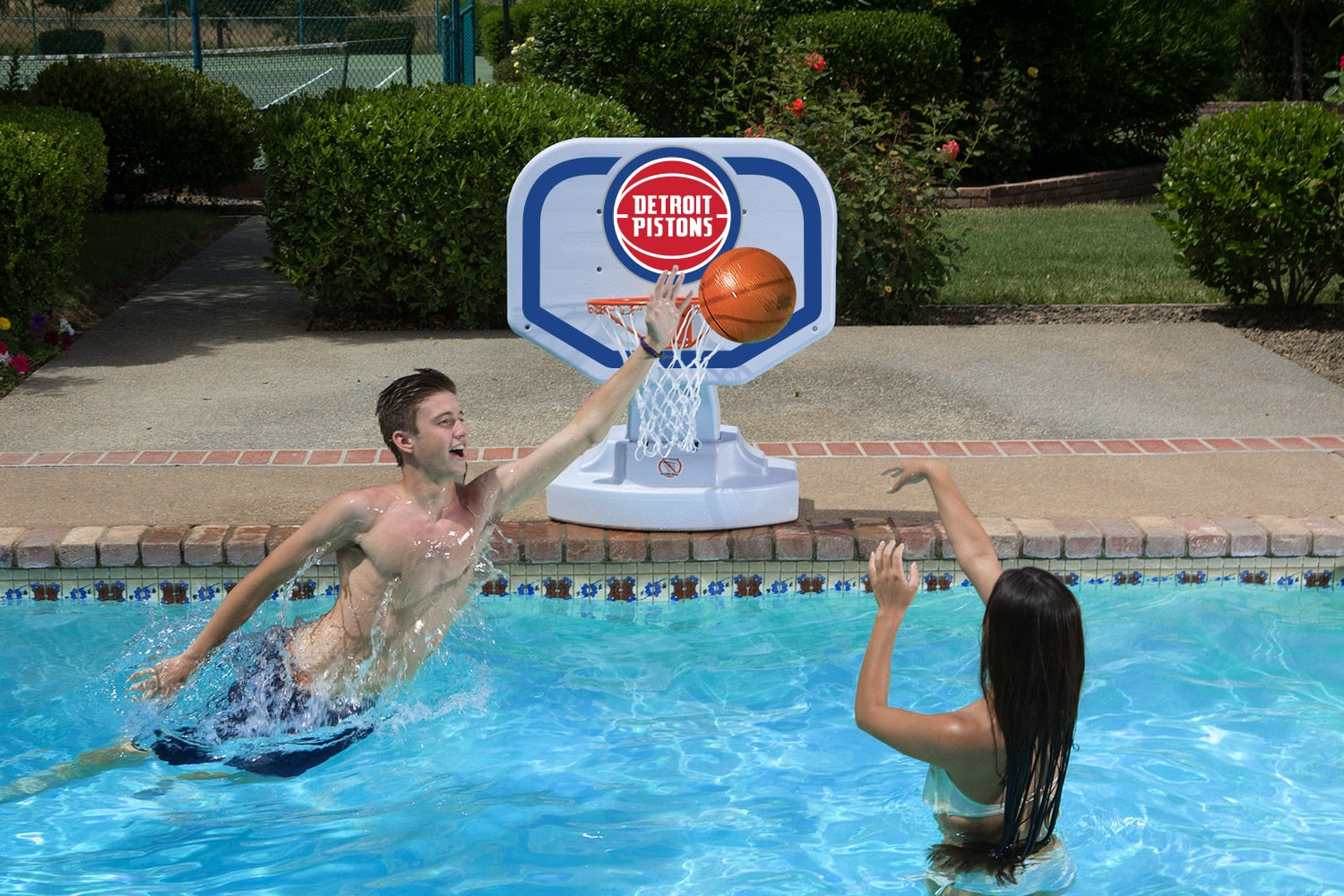 Poolmaster Detroit Pistons Swimming pool basketball set