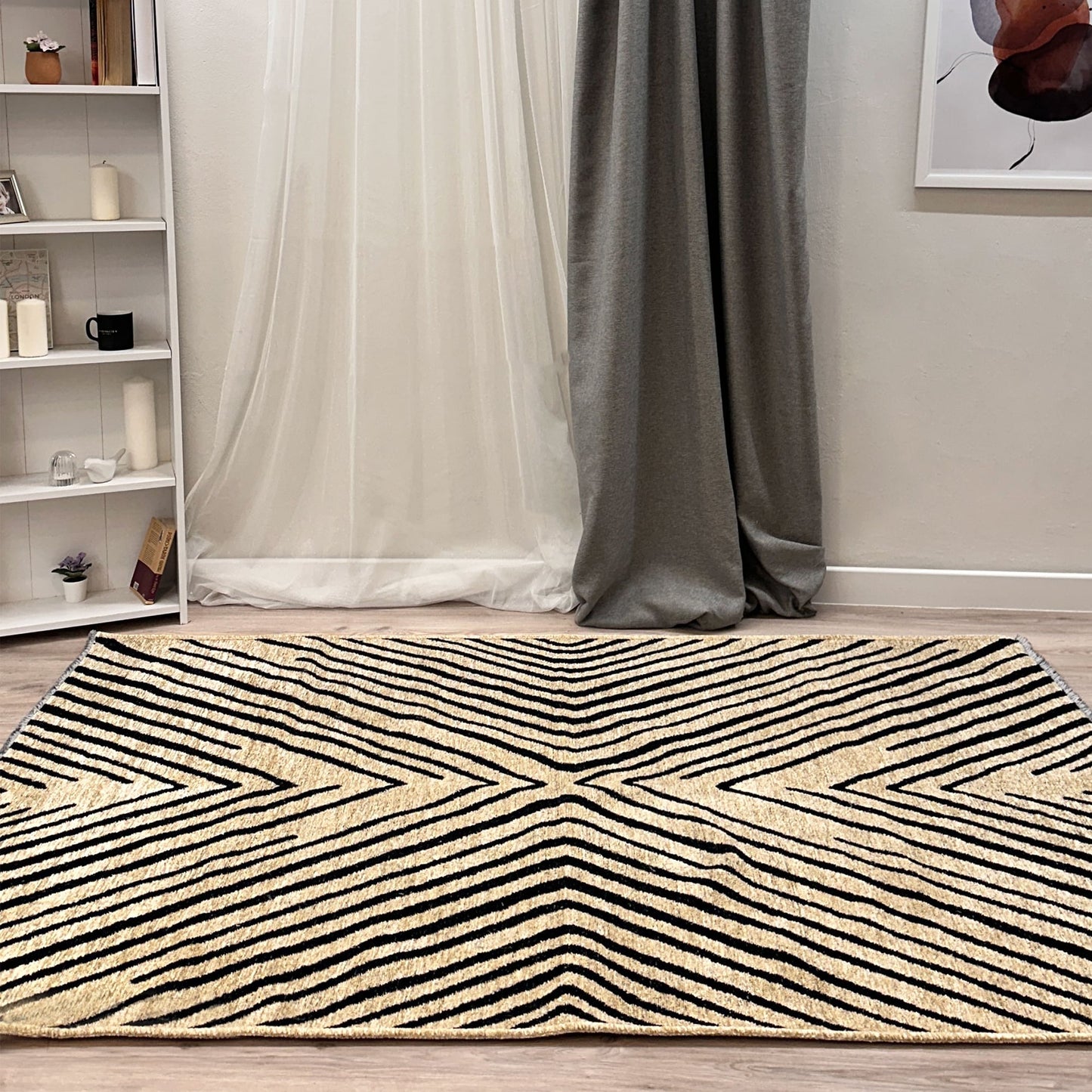 Alfa Rich 7 x 10 (ft) Loomed Beige Black Rectangular Indoor Geometric Bohemian/Eclectic Machine washable Pet Friendly Area rug