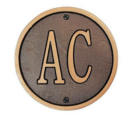 Williamsburg - Estate Wall