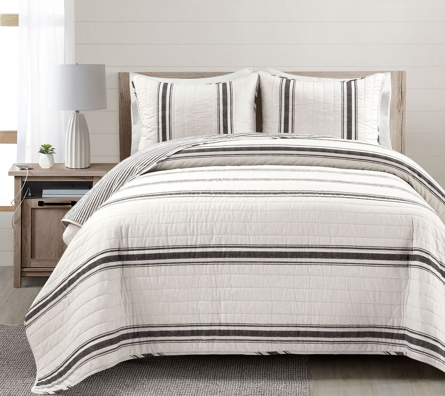 Farmhouse Stripe Oversized Quilt Set F/Q by Lush Decor