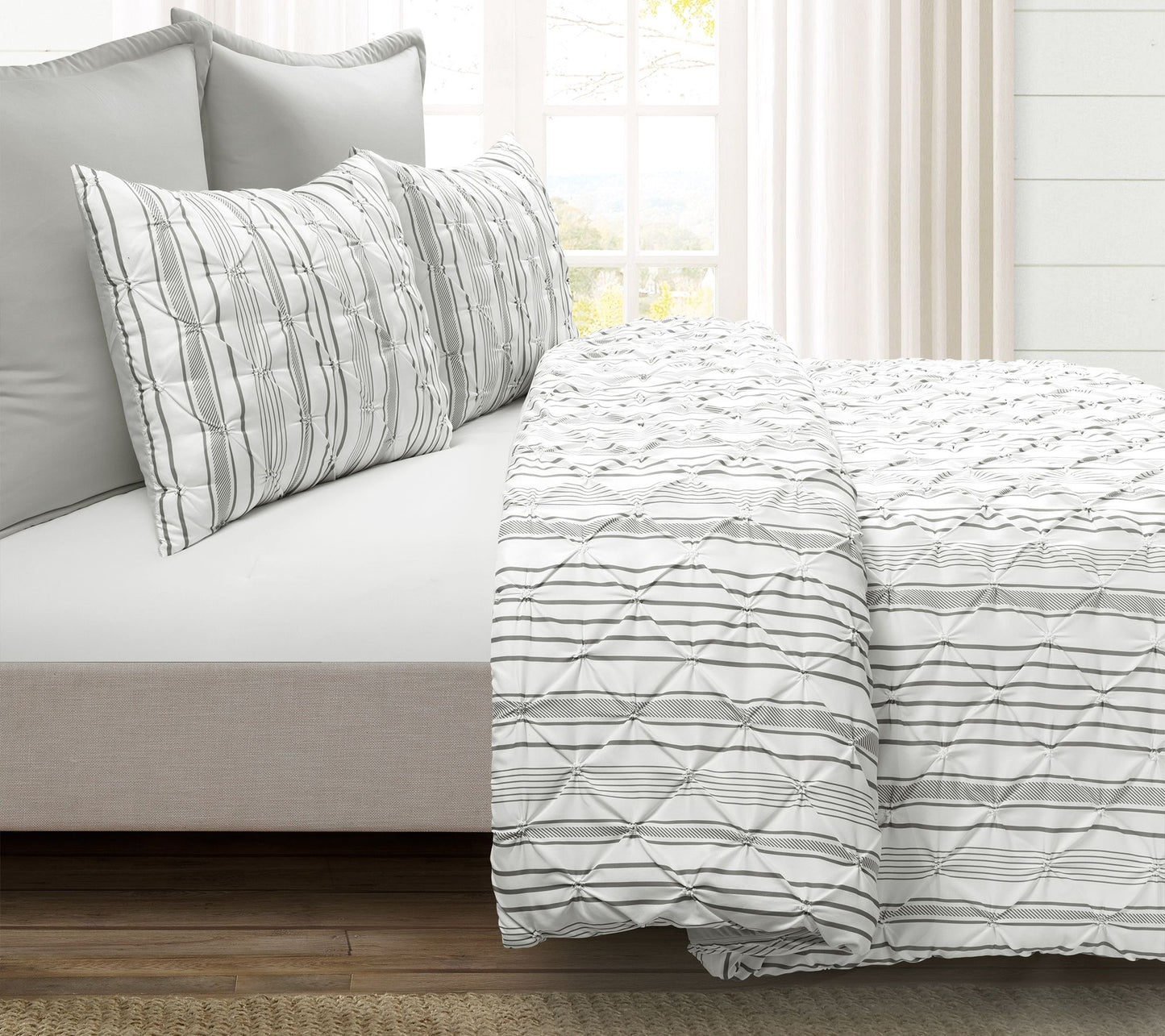 Lush Decor Ravello Pintuck Stripe Comforter 5-Piece Set King