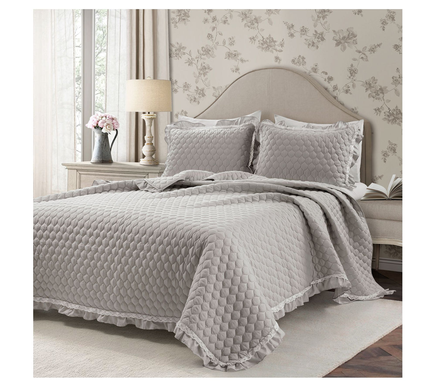 Lush Decor Ella Ruffle Lace Quilt 3-pc Set King
