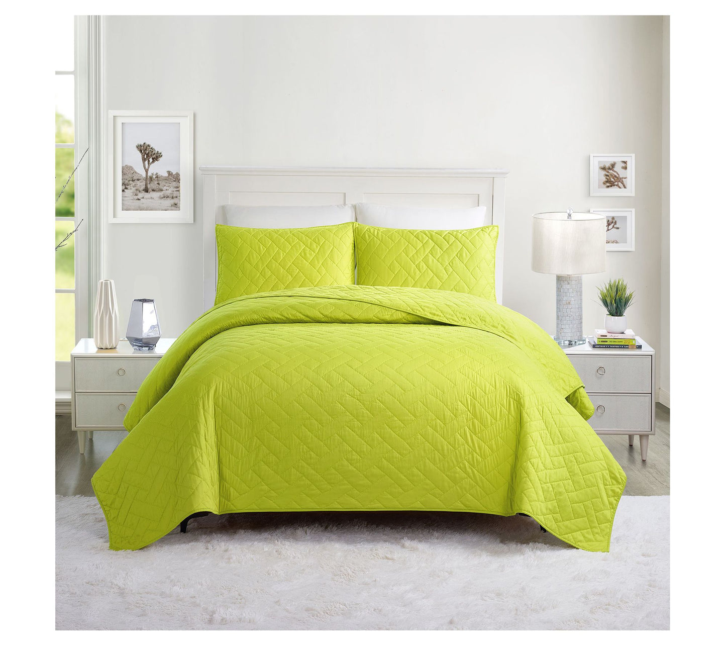 Dream Weaver Green King Coverlet Set