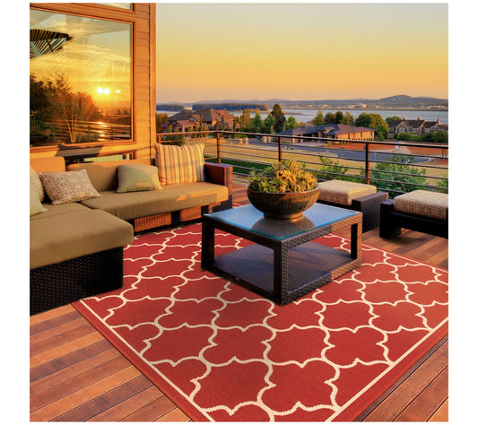 Veranda Living I/O Red Geometric Lattice 7'10"x 10'10" Rug