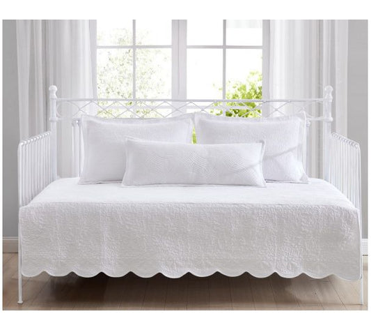 Laura Ashley So lid Trellis Whi te Daybed Cover Set