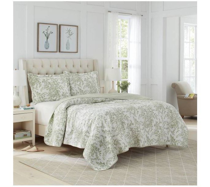 Laura Ashley Bedford Sage King Quilt Set