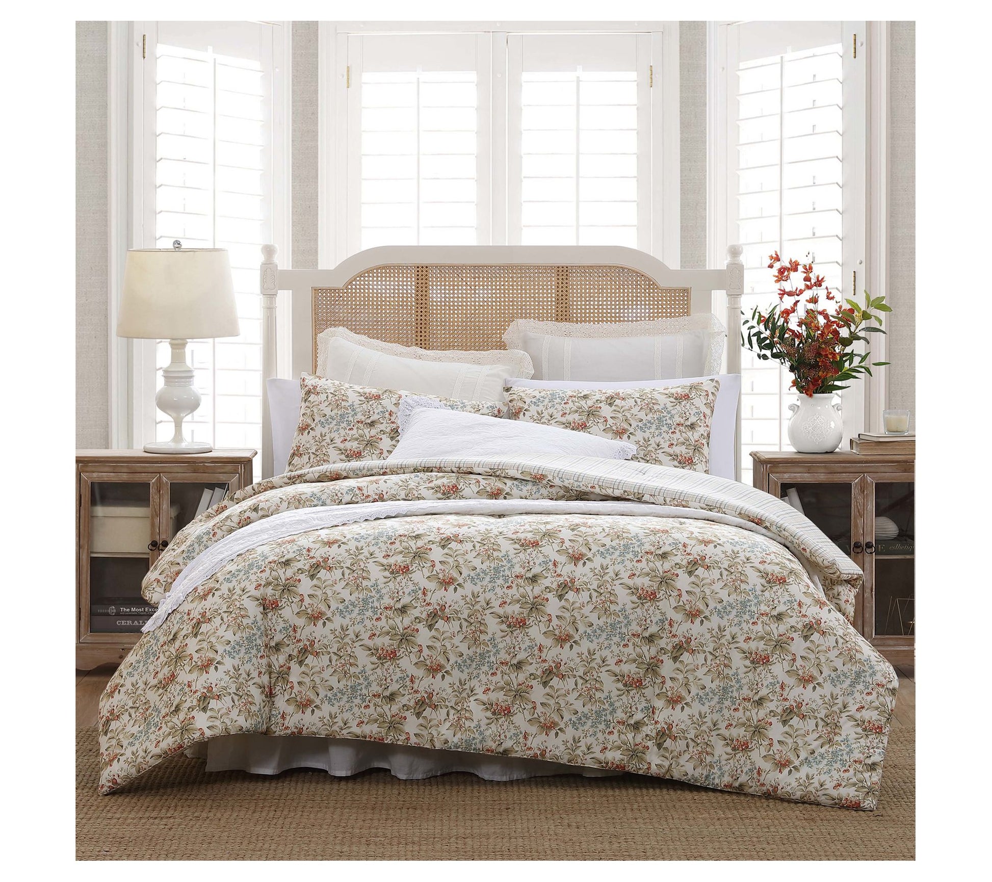 Laura Ashley Bramble Floral King Comforter ShamSet