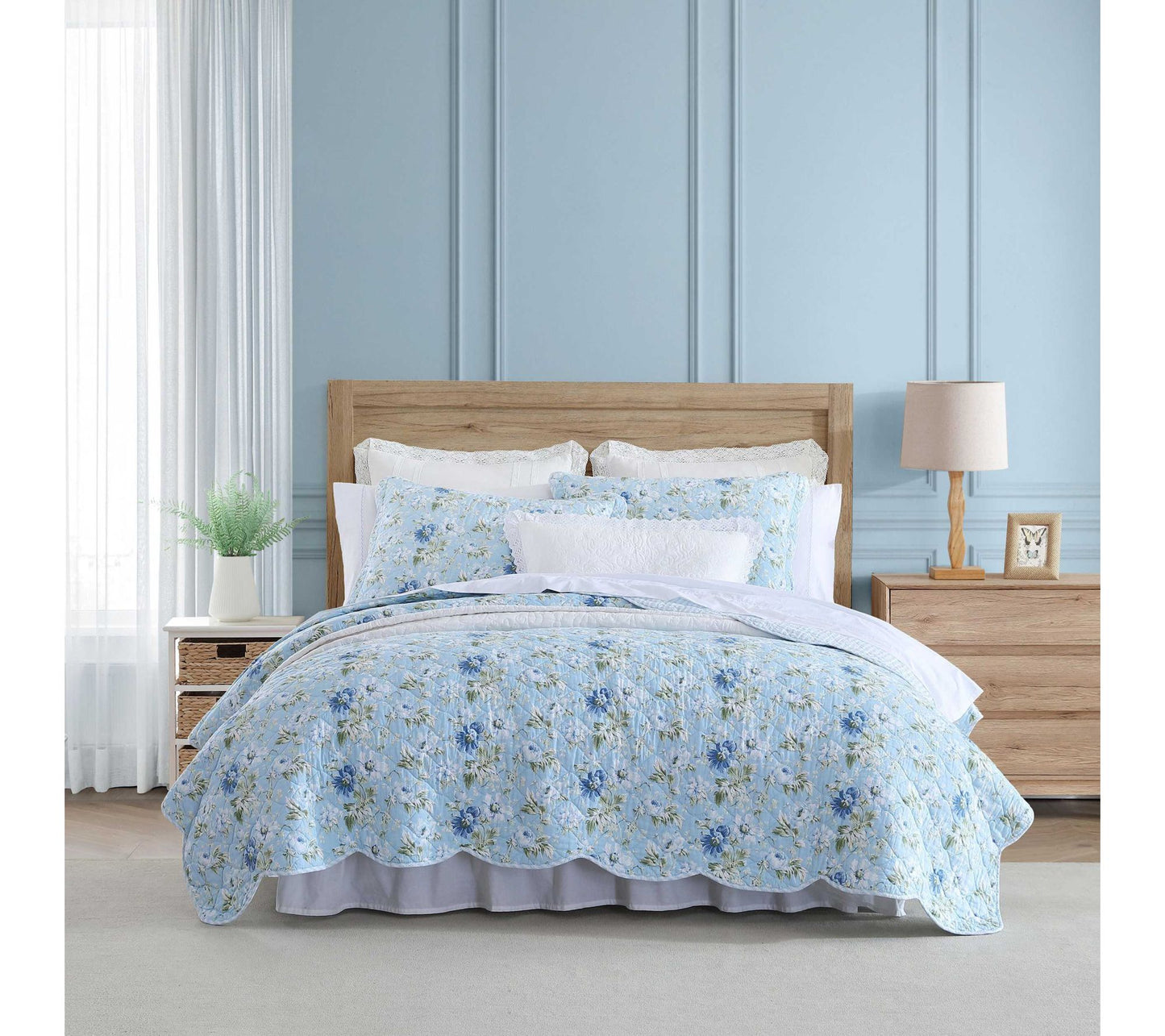 Laura Ashley Peony Garden Blue King Quilt ShamSet