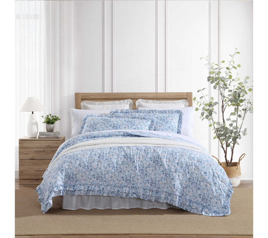 Laura Ashley Quartet Blue Full/Queen Quilt ShamSet