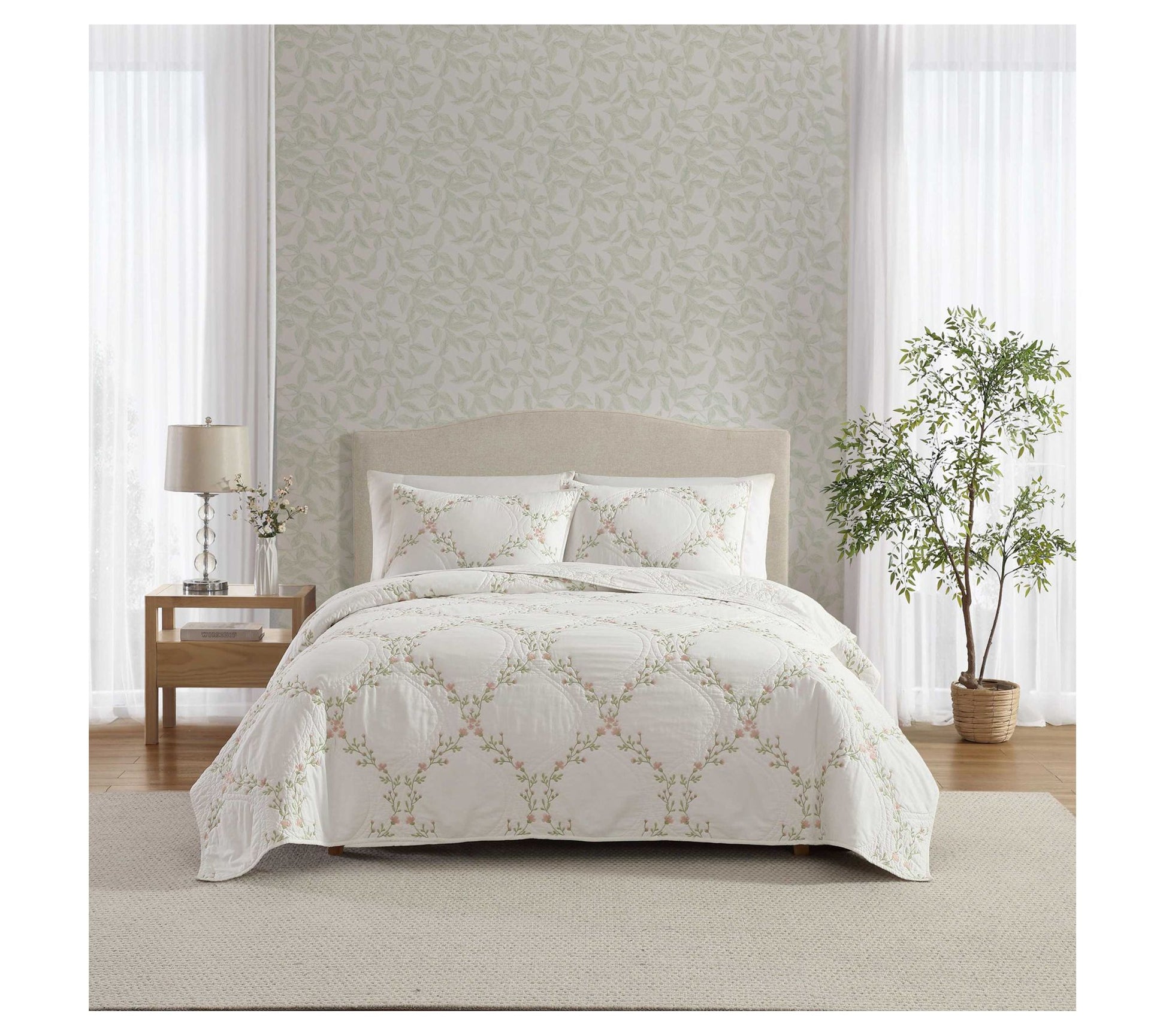 Laura Ashley Floral Embroidery Pink Full/QueenQuilt Sham Set