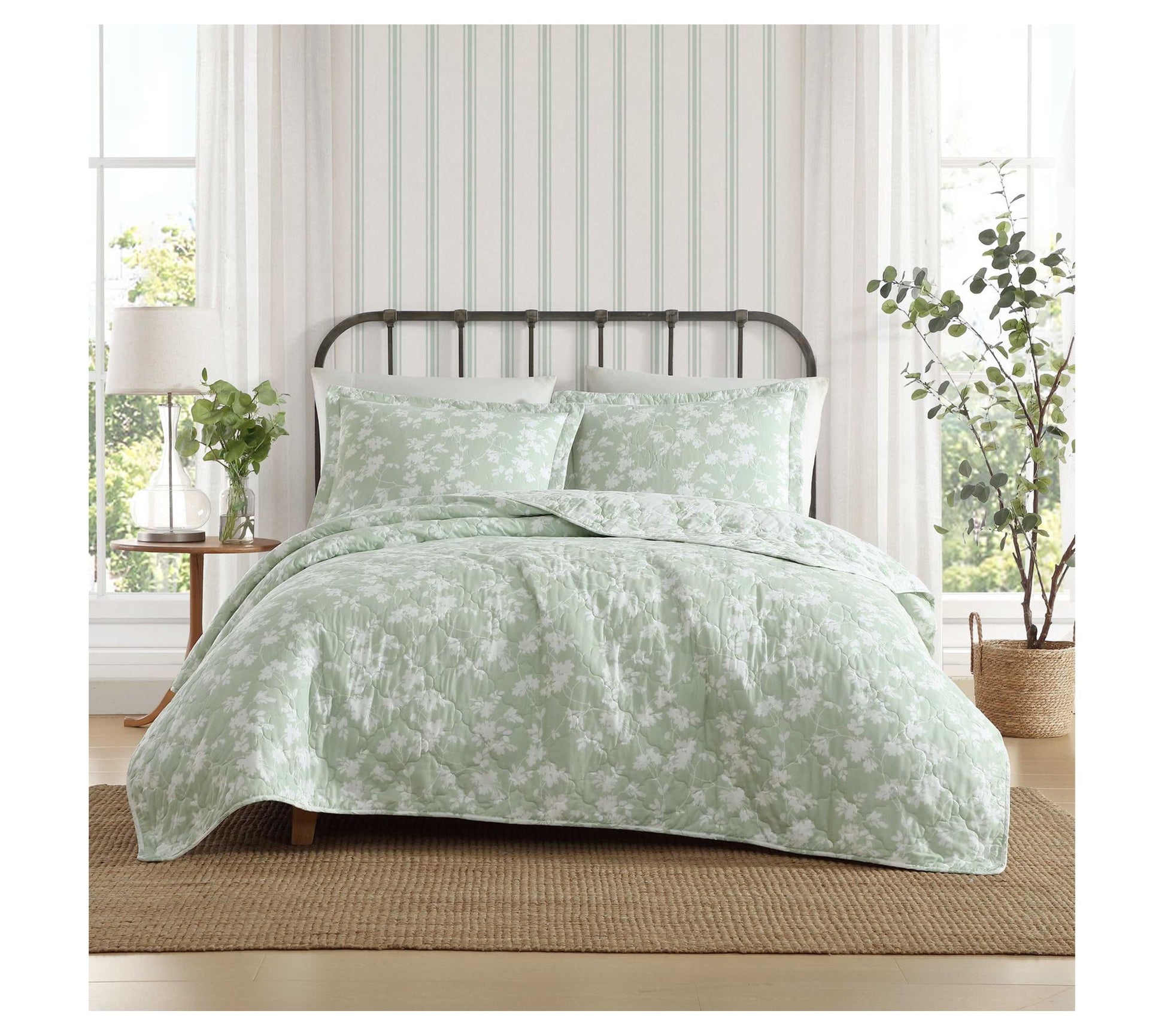 Laura Ashley Adorabelle Silhouette King Quilt Sham Set