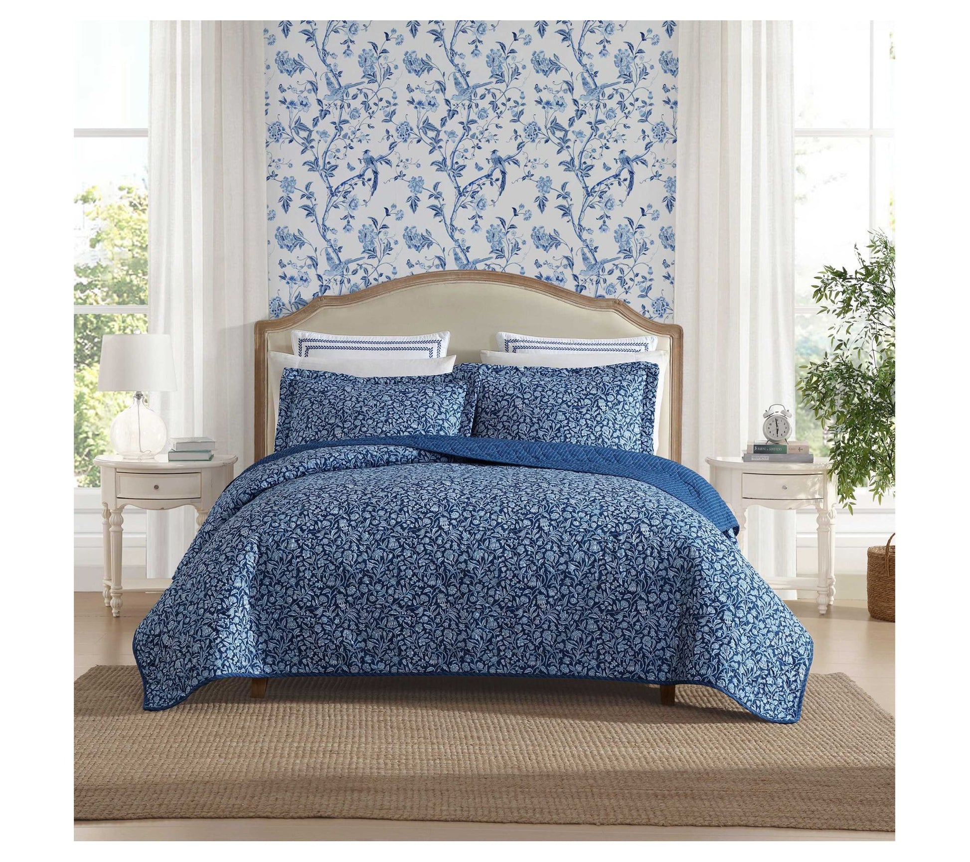 Laura Ashley Elaina Indigo Blue Full/Queen Quilt Sham Set